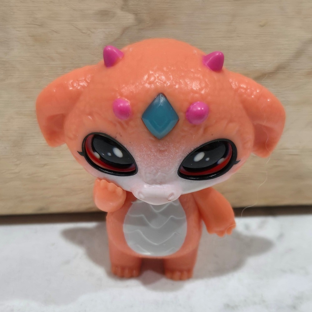 Magic Mixies Mixlings Orange Peach Dragon Figure Blue Gem Collectible Toy